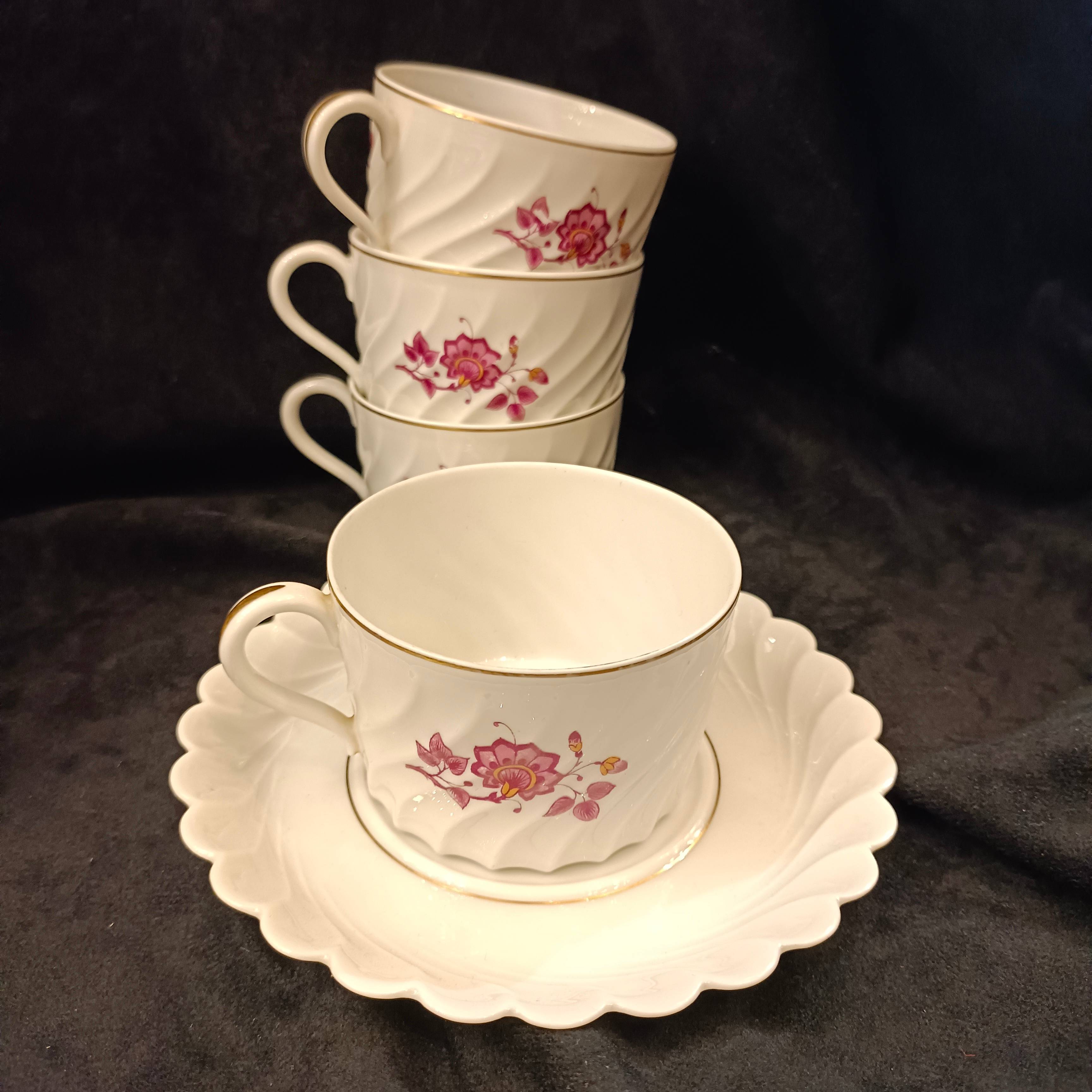 Tasse à thé café en porcelaine de Limoges début XXème grande soucoupe roses 