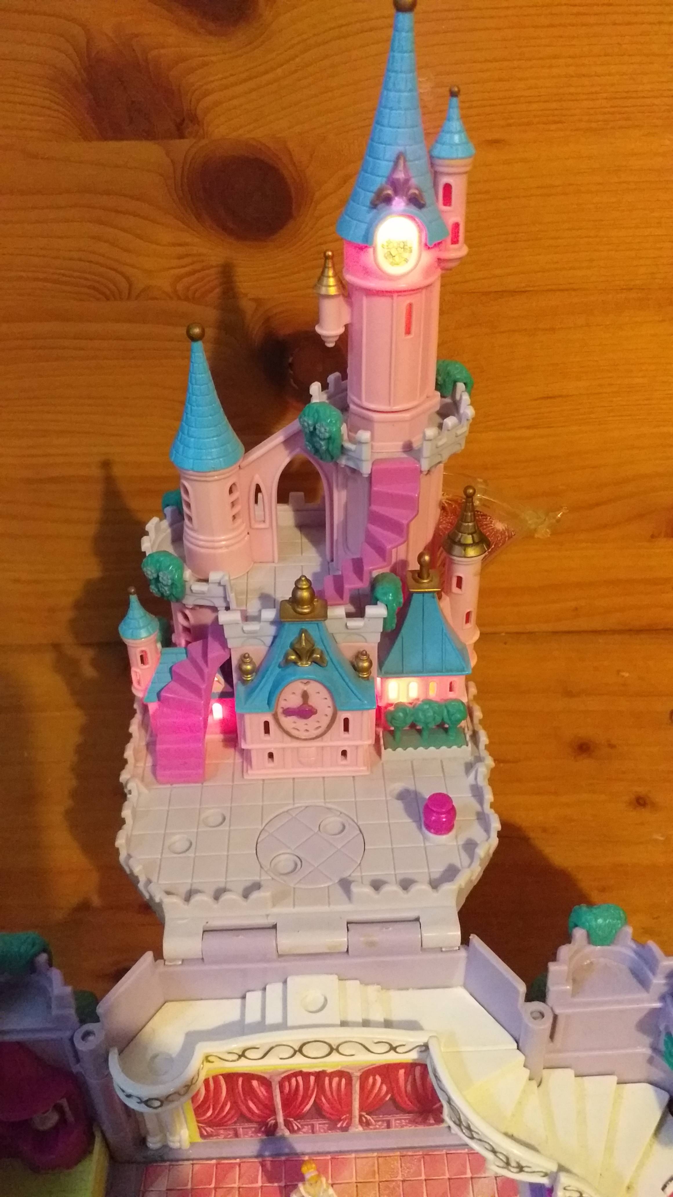 Polly Pocket Château Disney Cendrillon - Début de Série