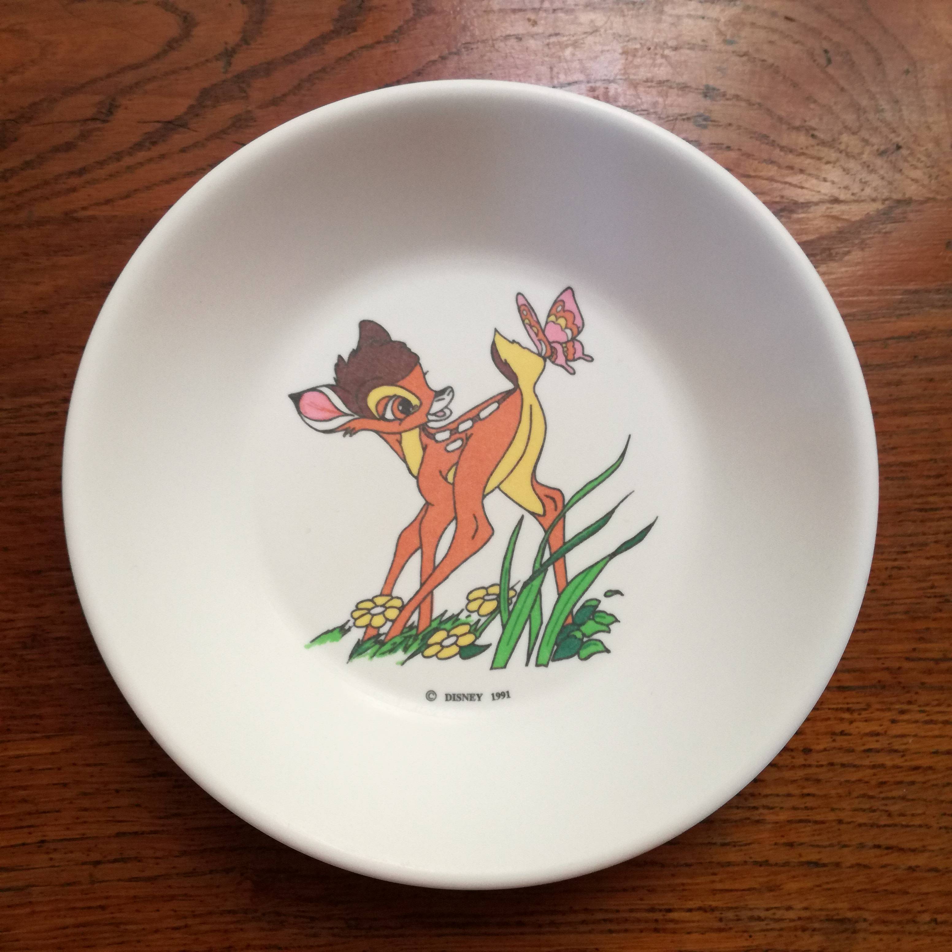 2 assiettes creuses pour enfant, Bambi, Disney 1991, Plastorex - Début de  Série